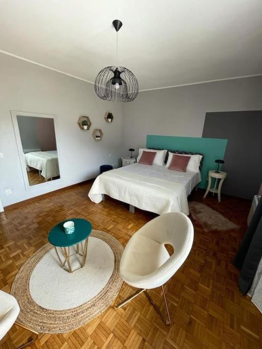 Charming Penthouse Near Como Lake Кьяссо Экстерьер фото