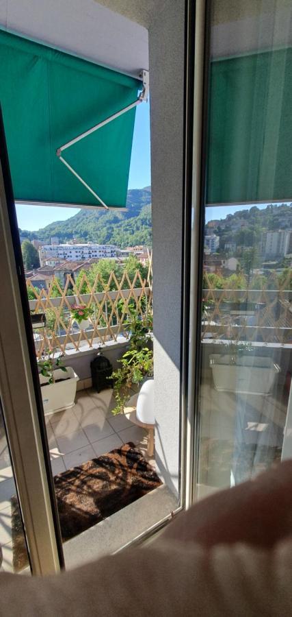Charming Penthouse Near Como Lake Кьяссо Экстерьер фото